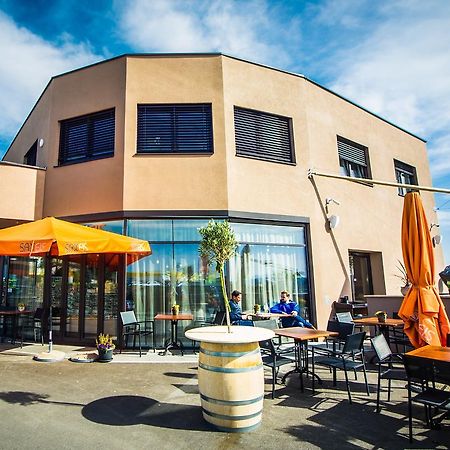Cafe-Restaurant Leo Hotel คาลส์ดอร์ฟ ไบ กราซ ภายนอก รูปภาพ