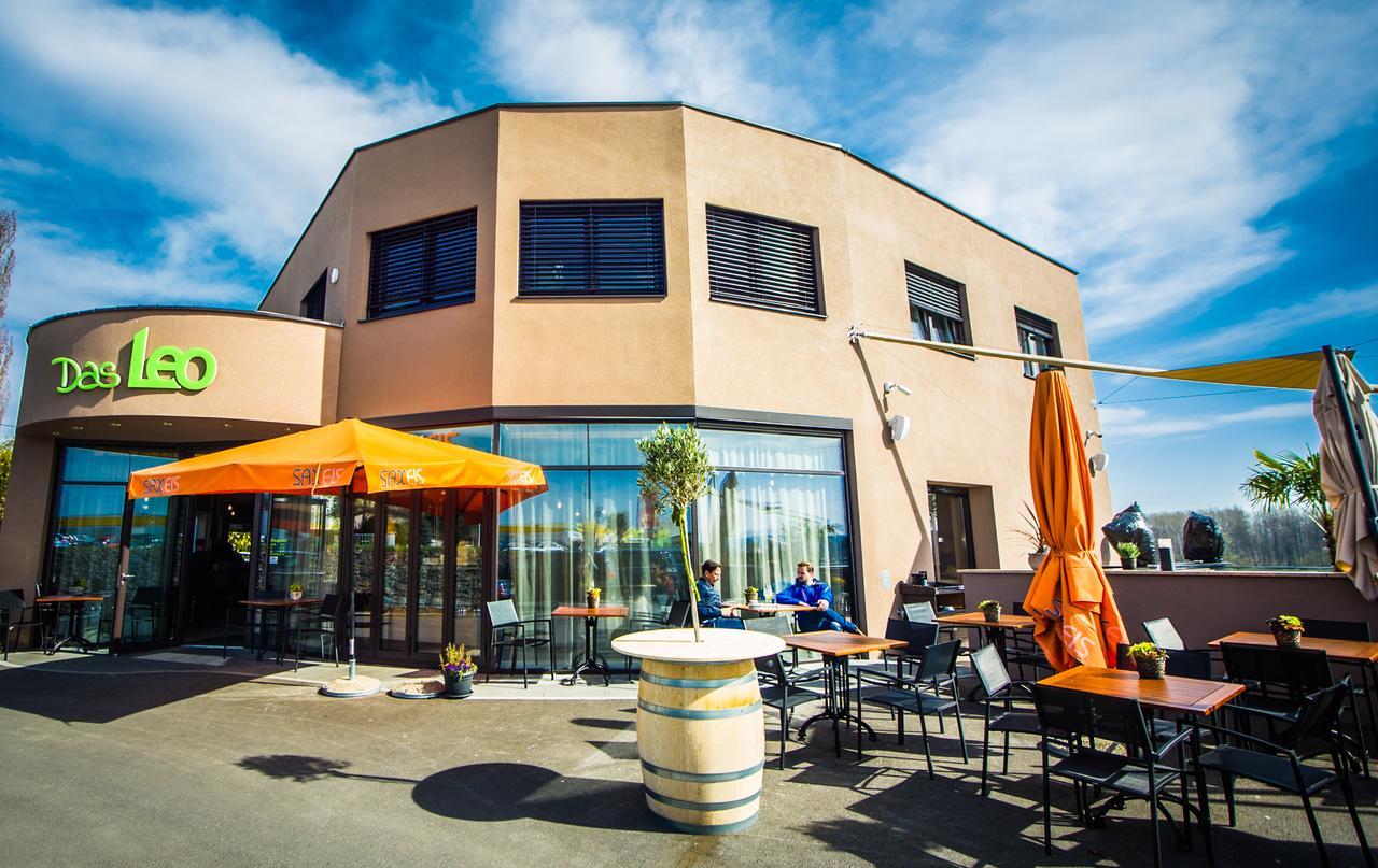 Cafe-Restaurant Leo Hotel คาลส์ดอร์ฟ ไบ กราซ ภายนอก รูปภาพ